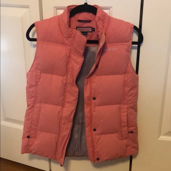 Vineyard Vines Jackets & Blazers - Vineyard Vines winter puffer vest